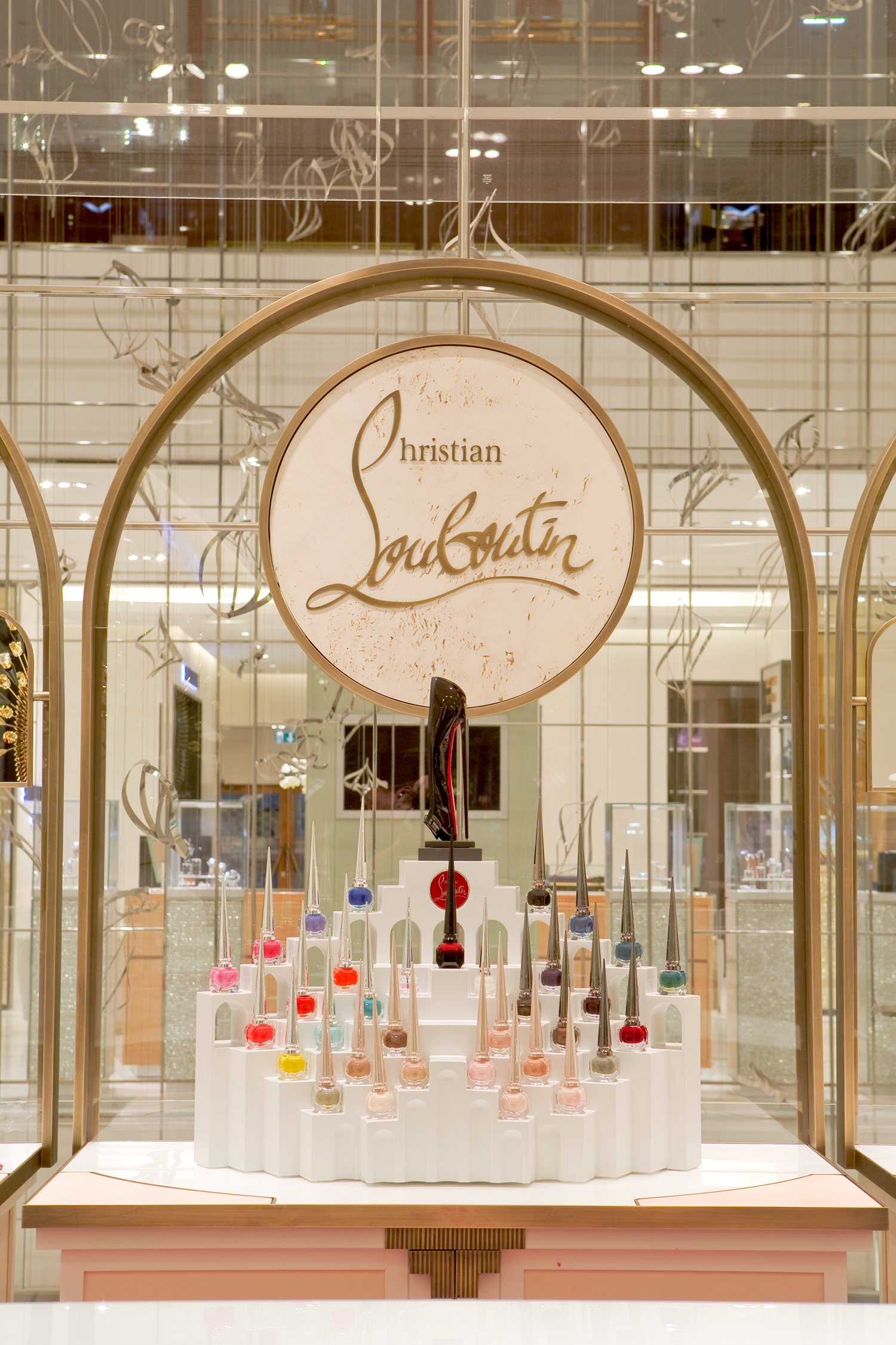 Louboutin 2025 printemps haussmann