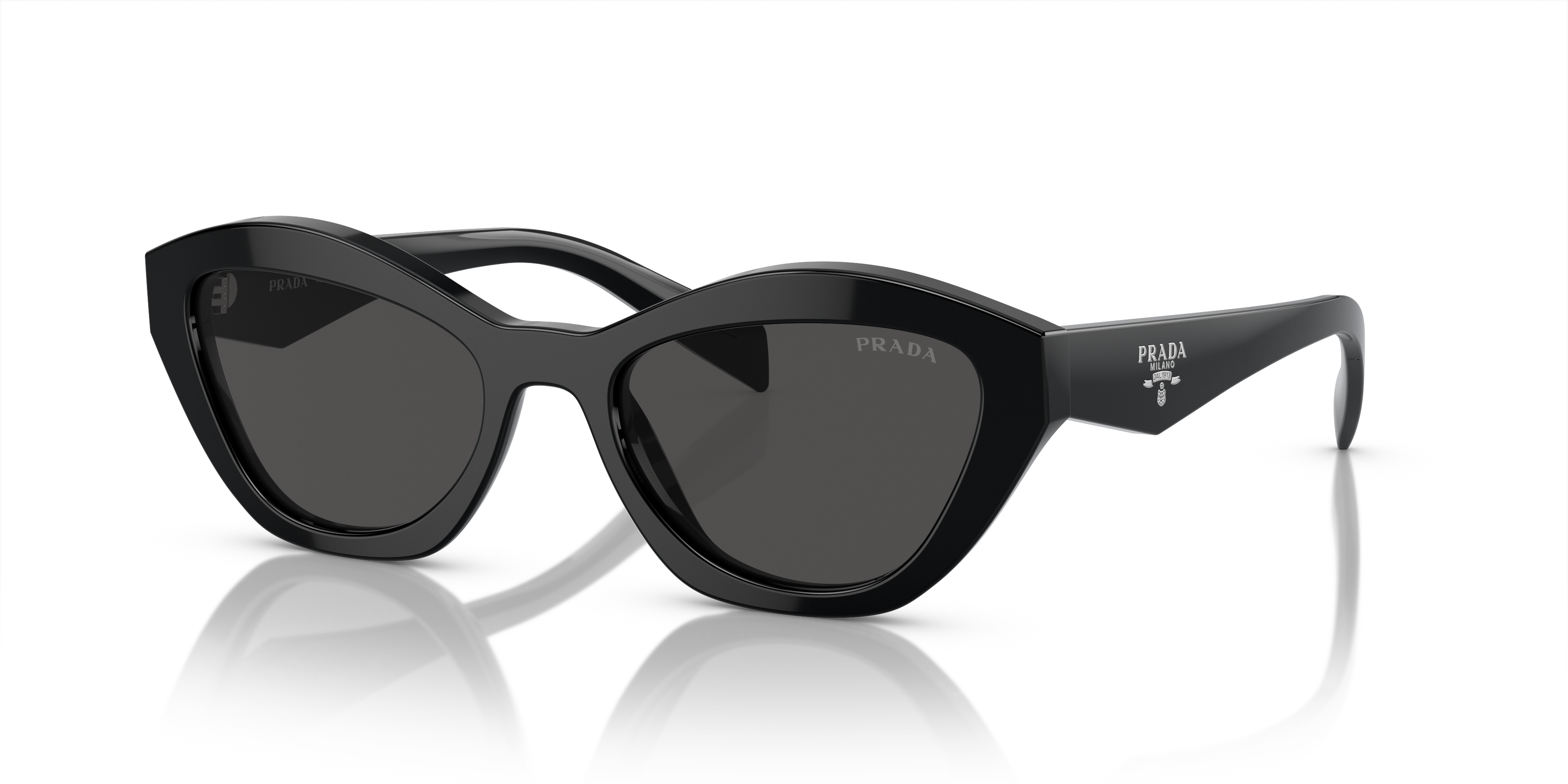 Prada D voile Sa Nouvelle Collection de Lunettes Automne Hiver