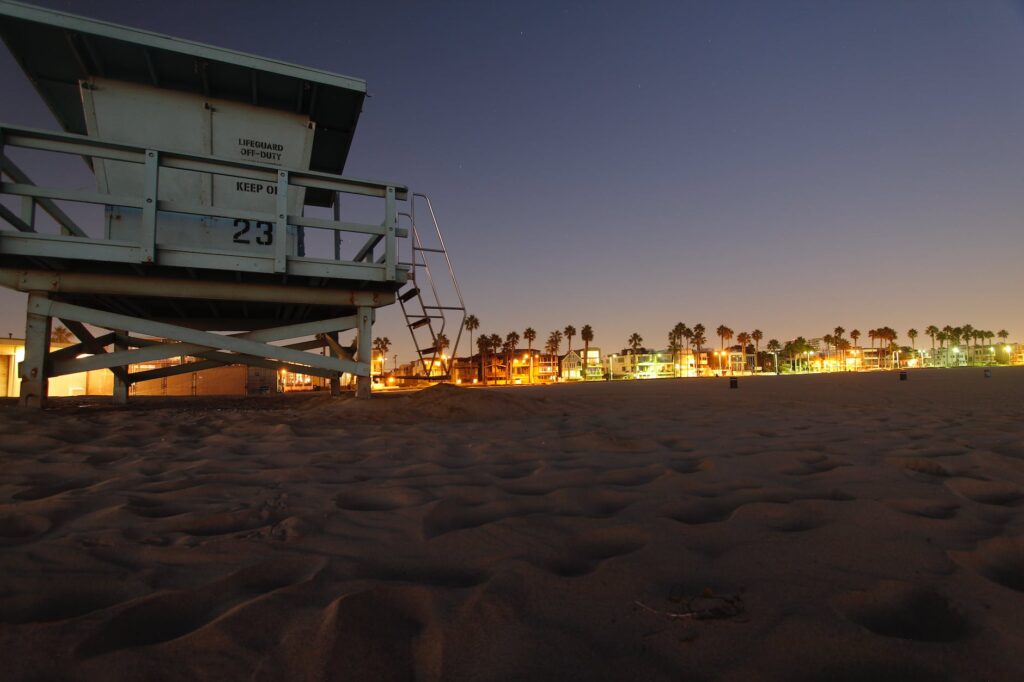 white lifeguard station